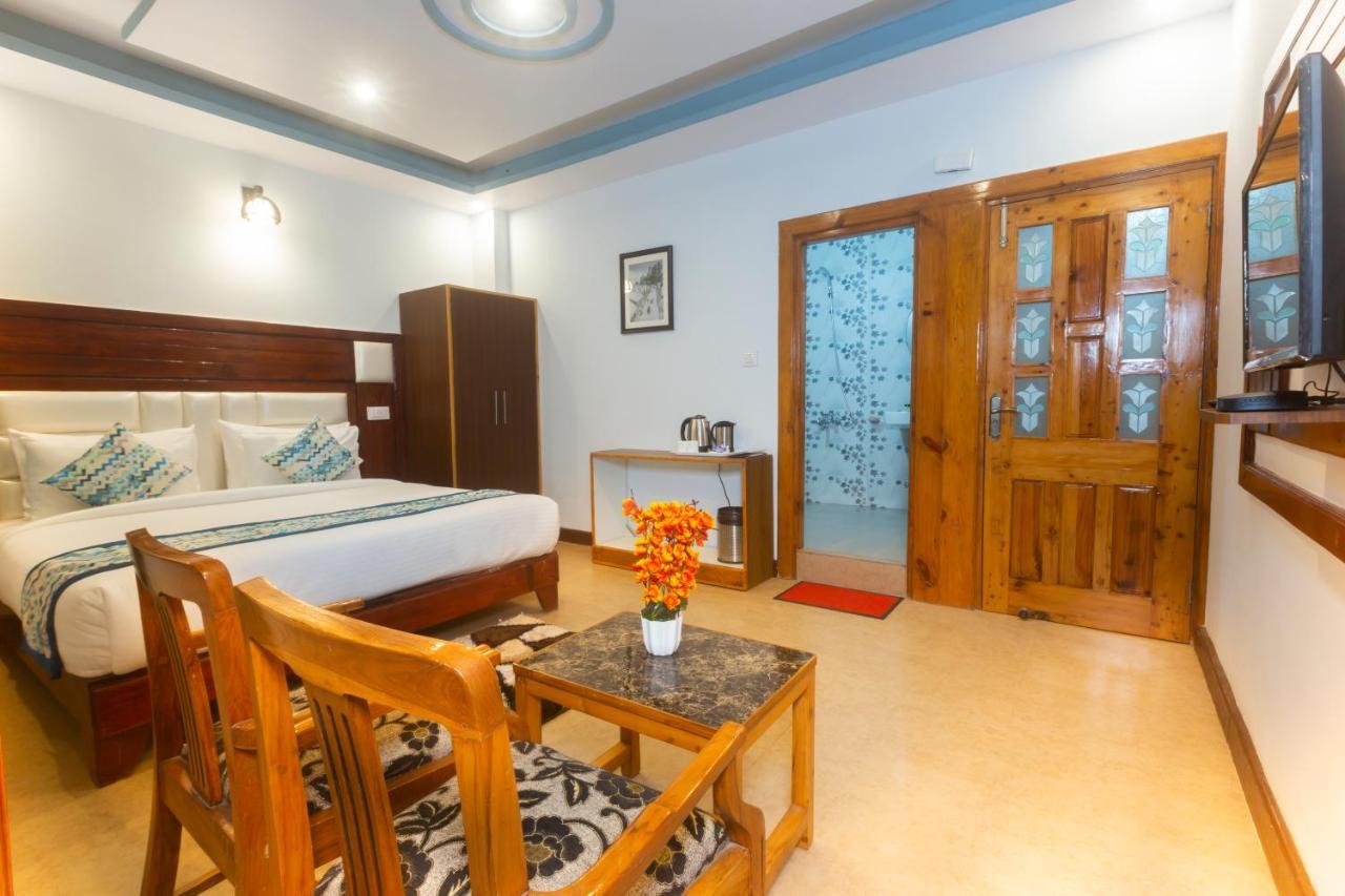 シムラー Golden Oak Bed & Breakfast エクステリア 写真