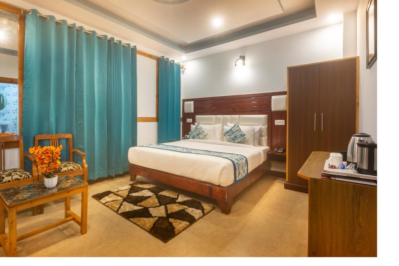 シムラー Golden Oak Bed & Breakfast エクステリア 写真