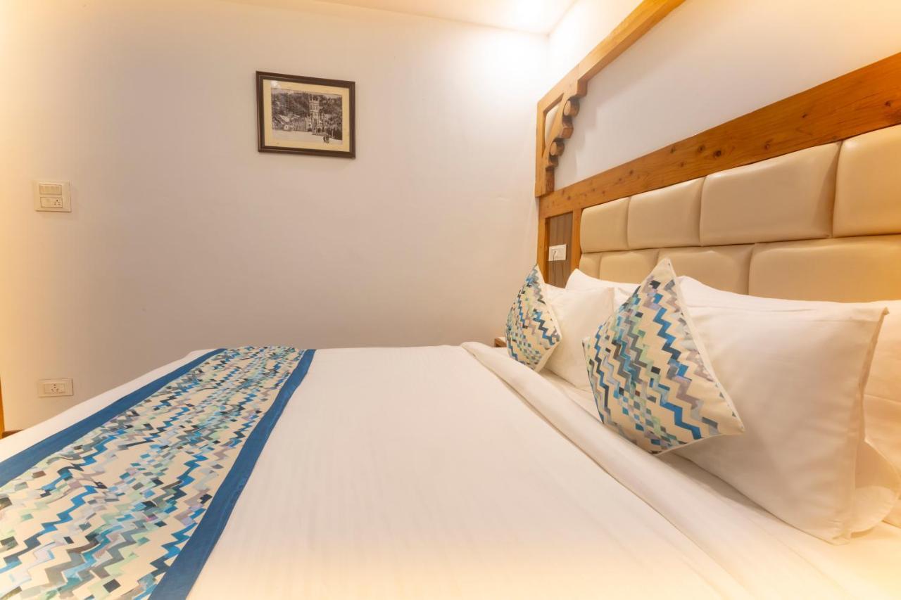 シムラー Golden Oak Bed & Breakfast エクステリア 写真