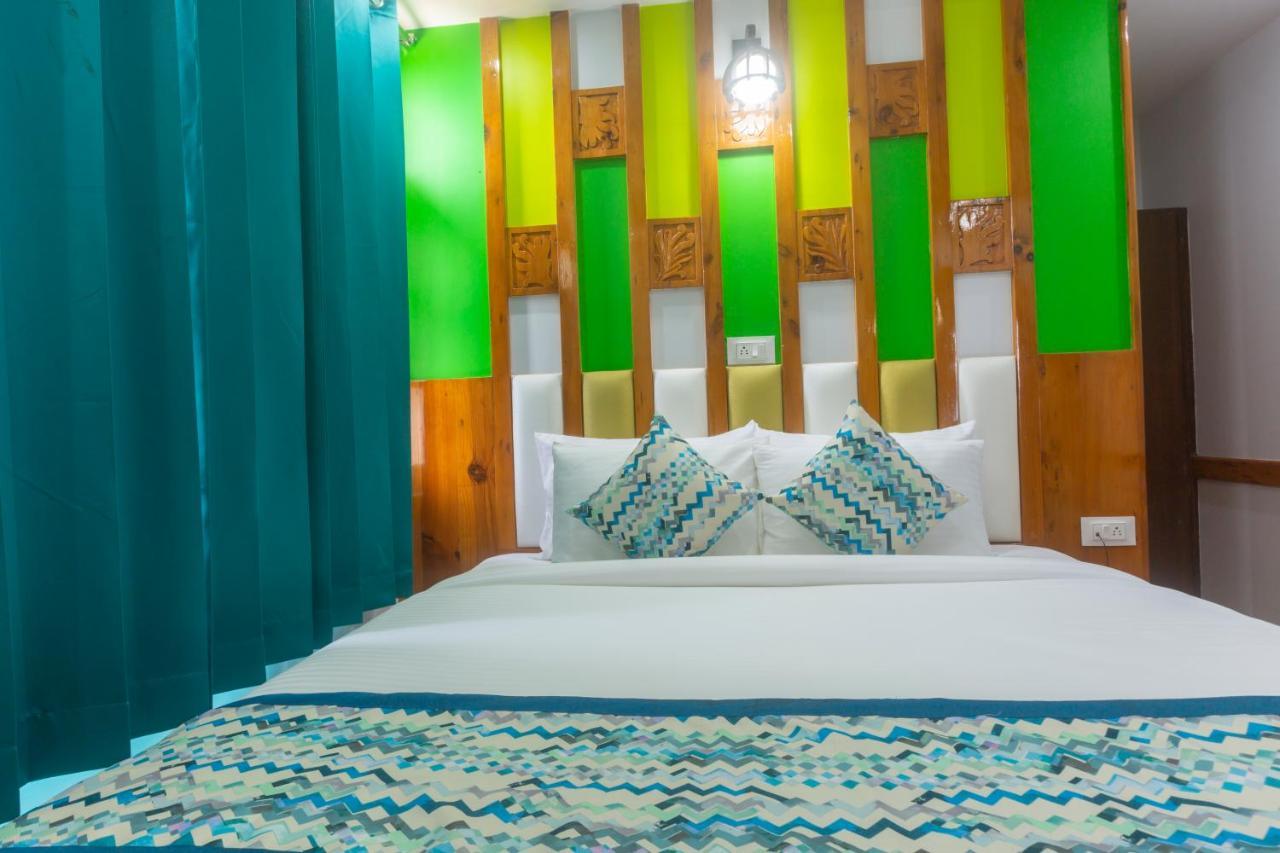 シムラー Golden Oak Bed & Breakfast エクステリア 写真