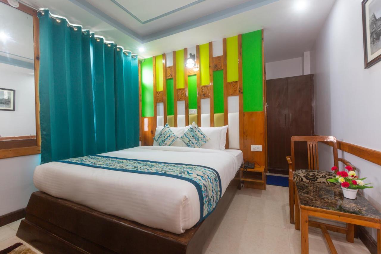 シムラー Golden Oak Bed & Breakfast エクステリア 写真